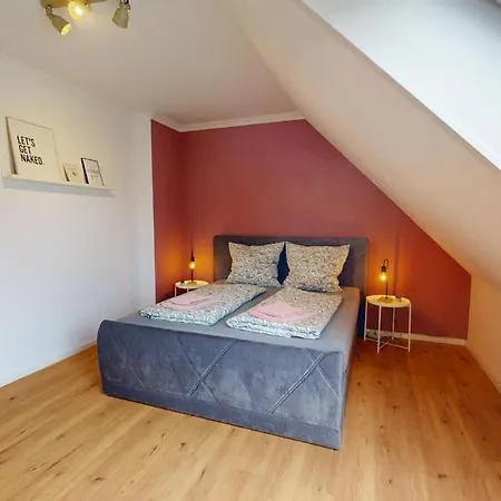 Zentral Und Modern - Mit 2 Sz Und Arbeitsplatz Apartment *